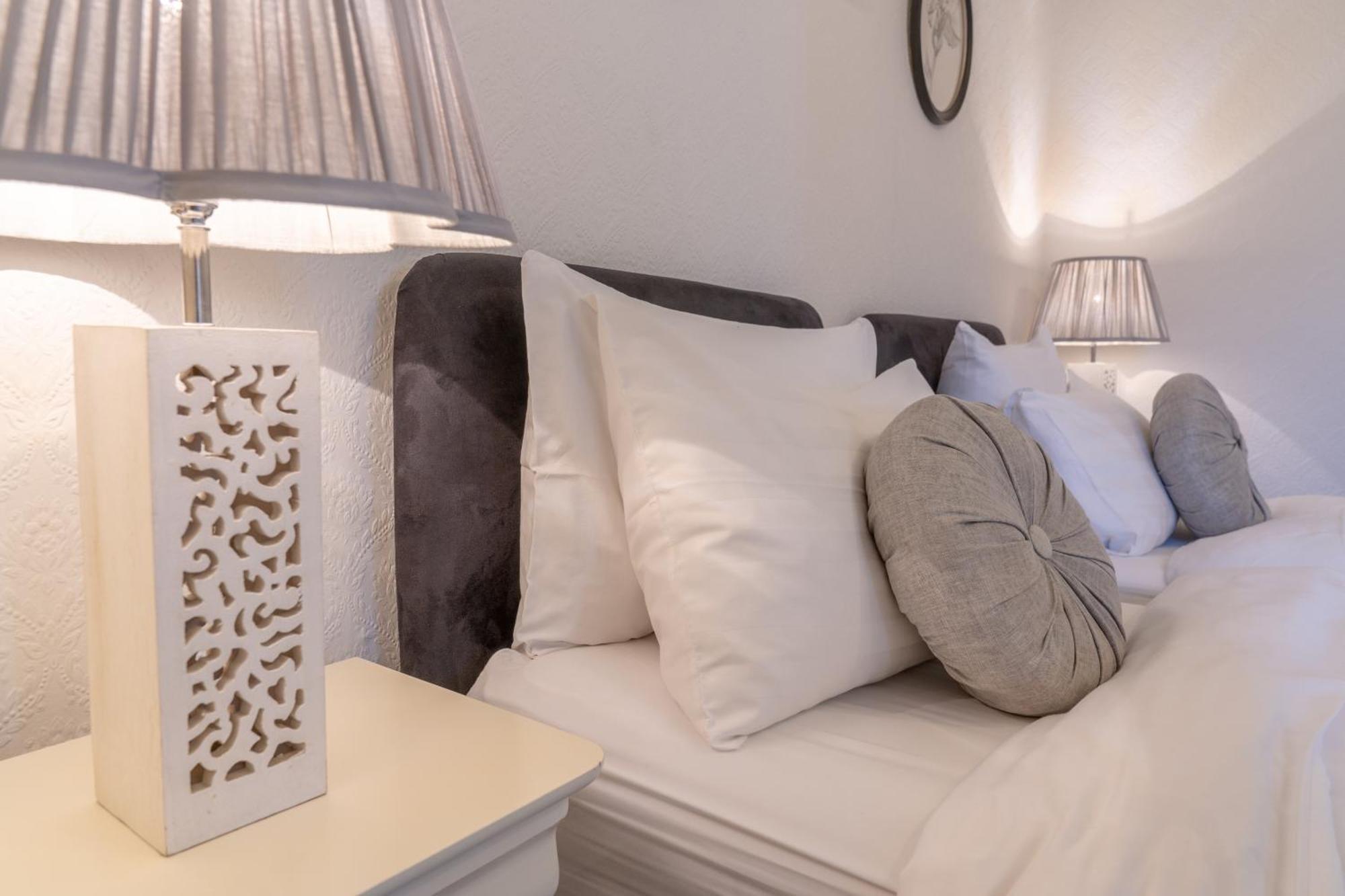 Bankton House Hotell Livingston Eksteriør bilde